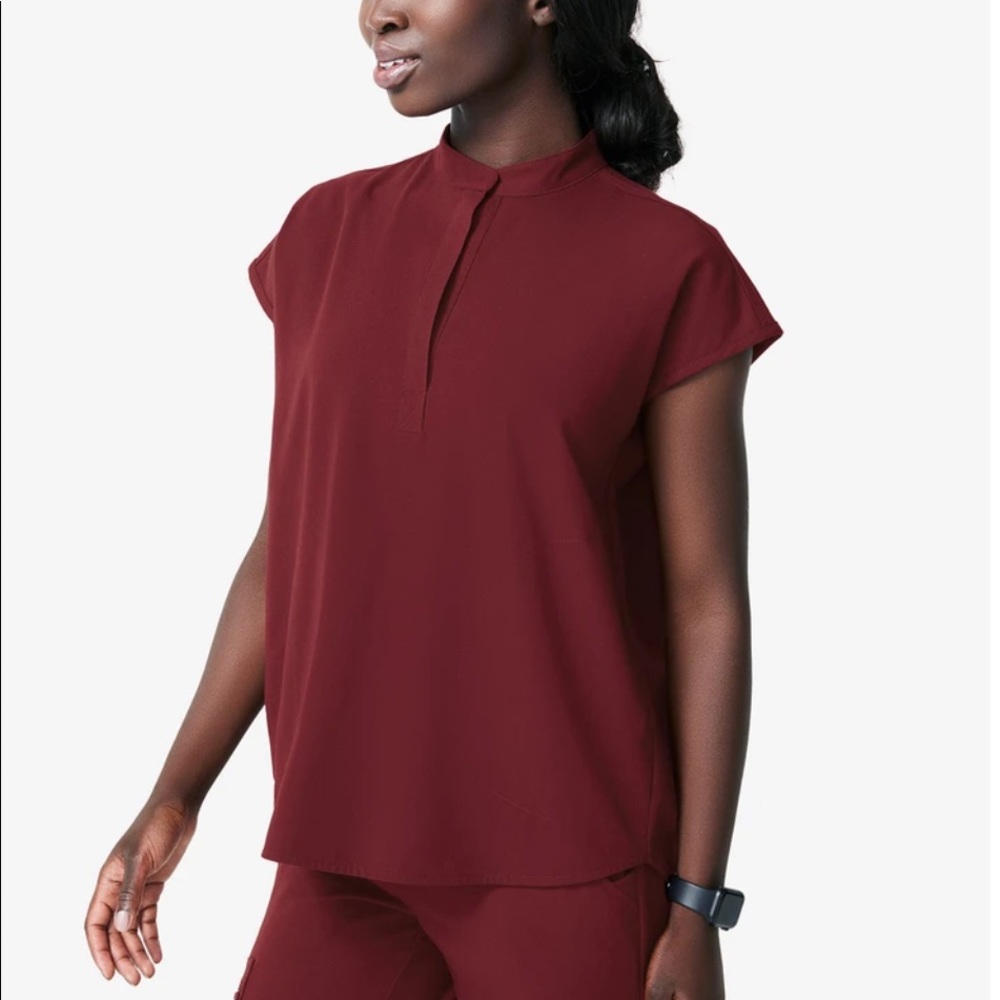 FIGS Rafaela Burgundy Extra-Small XS Scrub Top